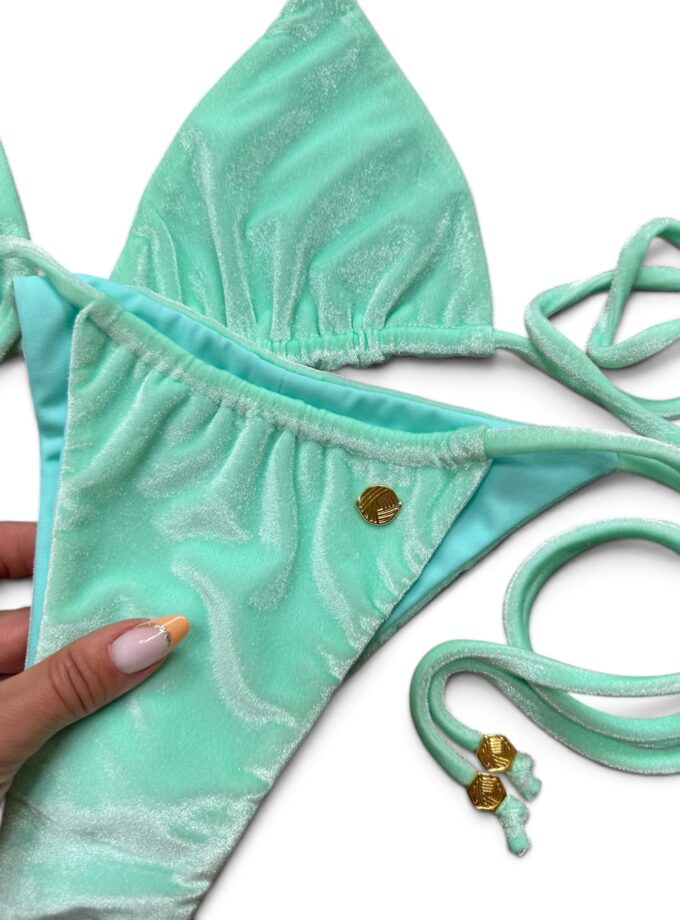 Juicy Velvet Mint